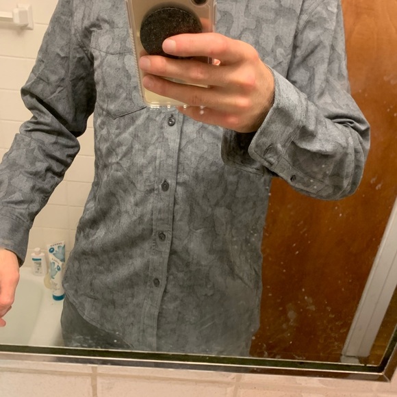 Northface Mens Stylish Dress-Casual Shirt Size M - Picture 4 of 5